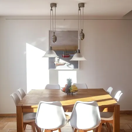 Stunning Sea View Holiday home